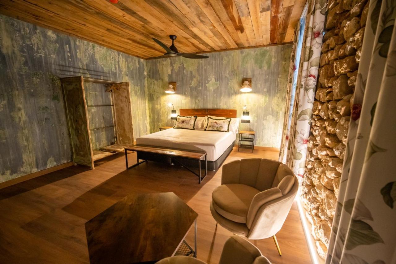 Hotel Somnifabrik فالديروبريس المظهر الخارجي الصورة