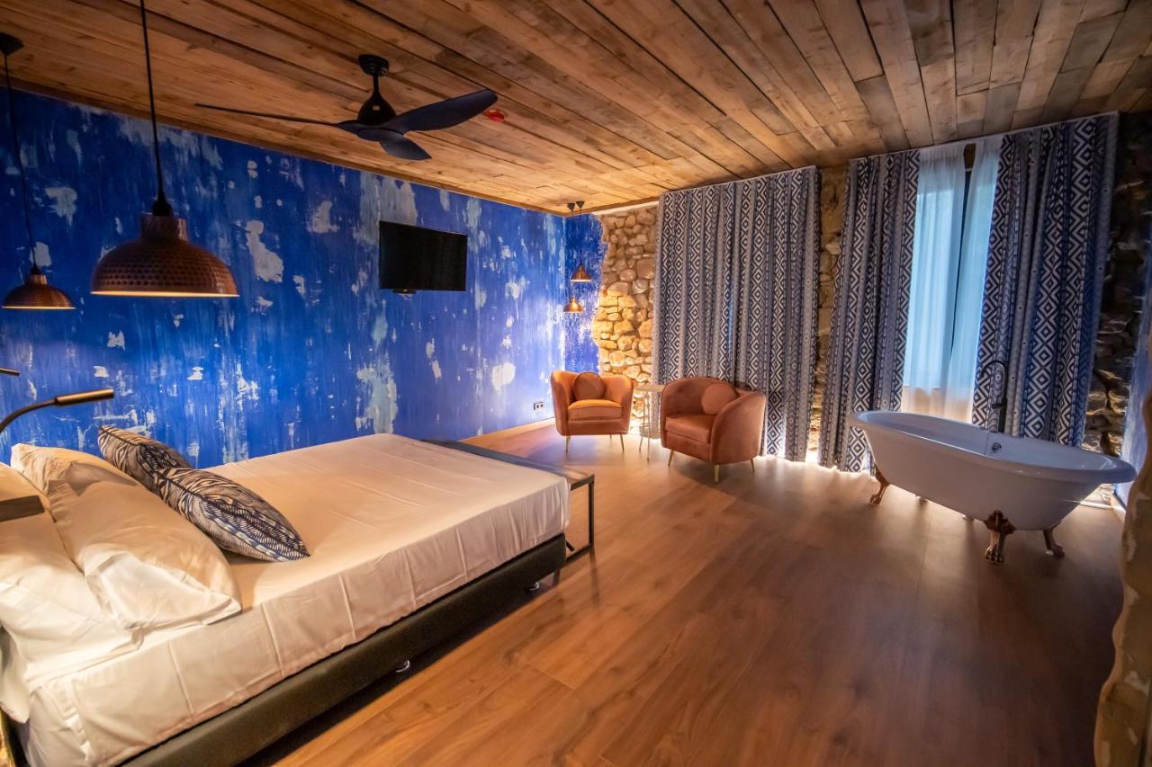 Hotel Somnifabrik فالديروبريس المظهر الخارجي الصورة