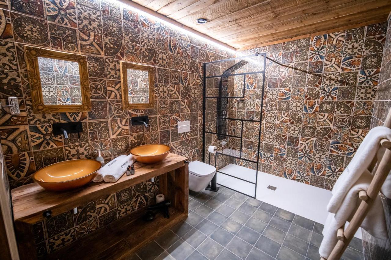 Hotel Somnifabrik فالديروبريس المظهر الخارجي الصورة