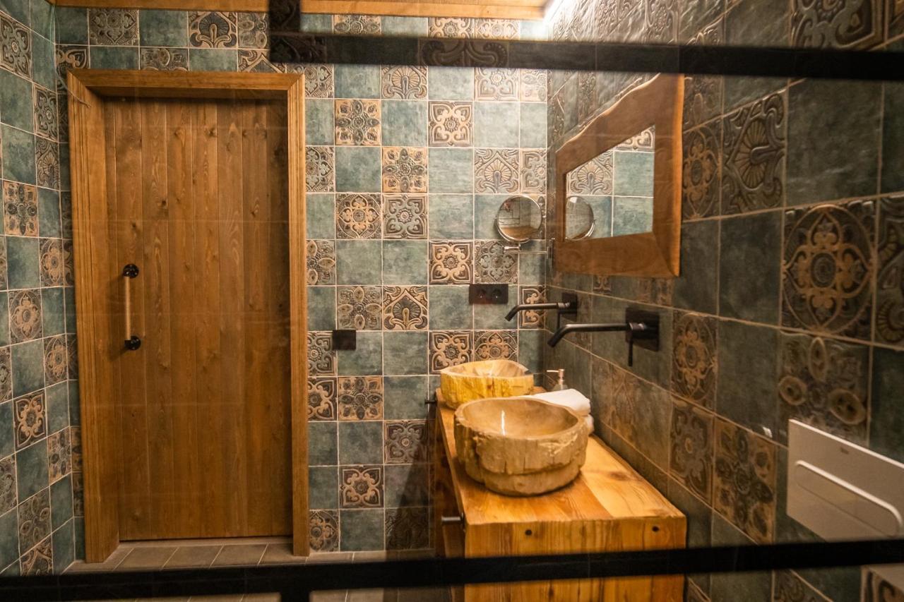Hotel Somnifabrik فالديروبريس المظهر الخارجي الصورة